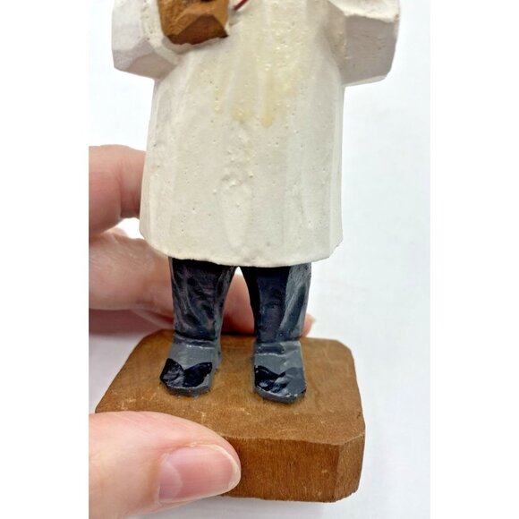 Vintage Doctor Figurine Hand Carved Wood Stethoscope Medicine Desk Physician Dr - Picture 7 of 10
